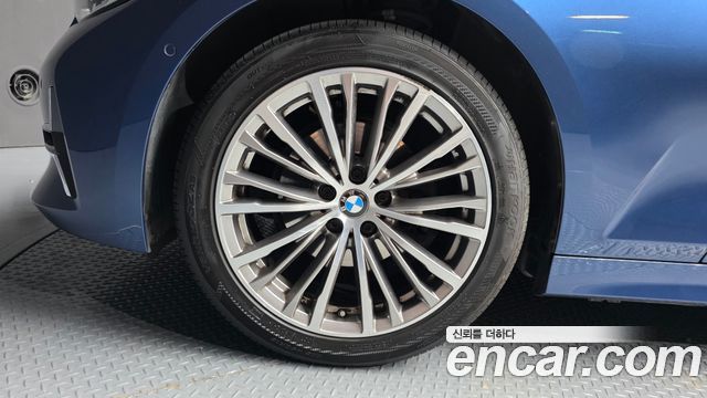 BMW 3-Series из Кореи Encar