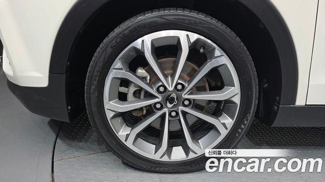 Ssangyong TIBOLI Gear Edition 2WD — пробег 109 888 км