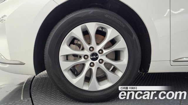 Kia K8 из Кореи Encar