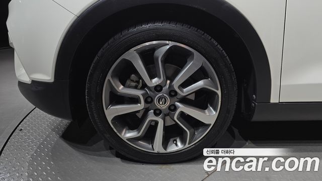 Ssangyong TIBOLI Diesel LX 2WD — пробег 86 318 км