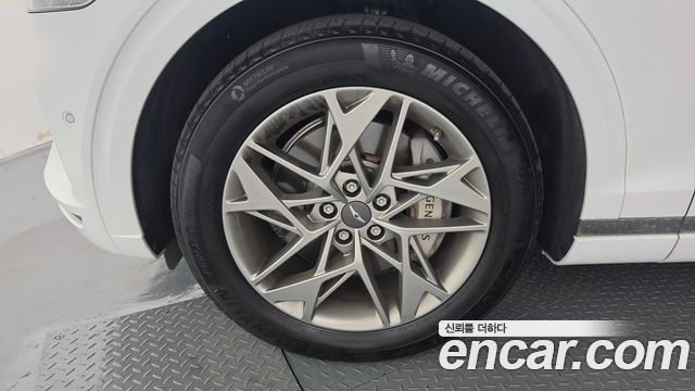 Genesis GV70 из Кореи Encar
