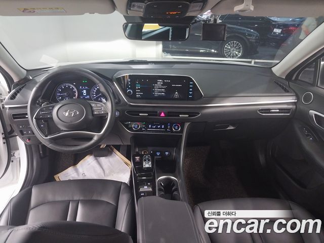 Hyundai Sonata 2.0 Premium — пробег 44 200 км — фото 5 из 5