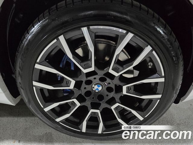 BMW X5 xDrive 40i M Sport — пробег 4 570 км — фото 5 из 5