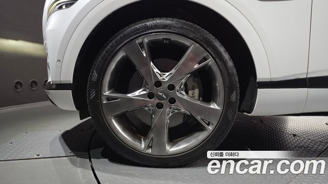 Genesis GV80 из Кореи Encar