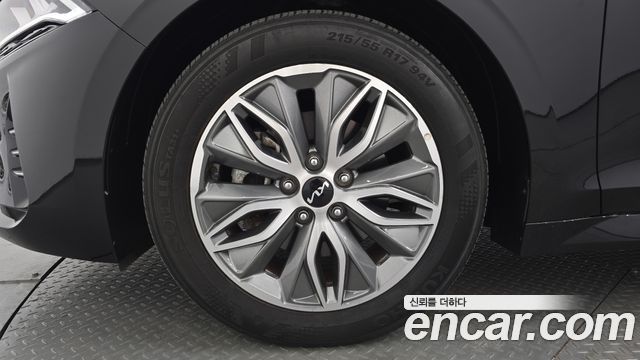 Kia K5 Noblesse — пробег 30 875 км — фото 5 из 5