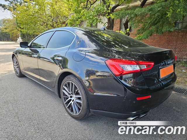 Maserati Ghibli из Кореи Encar