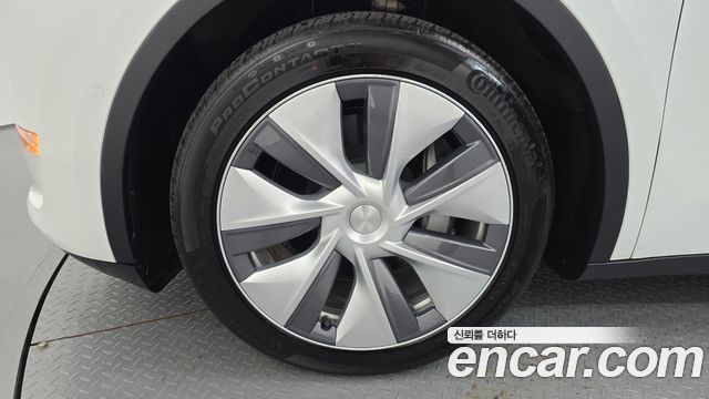 Tesla Model Y Long Range AWD — пробег 41 609 км