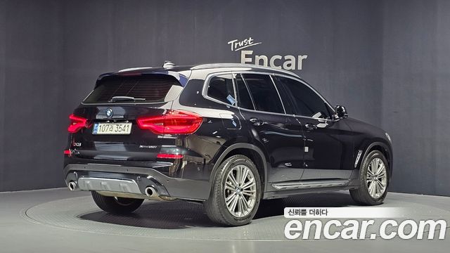 BMW X3 xDrive 20i Luxury — пробег 102 267 км