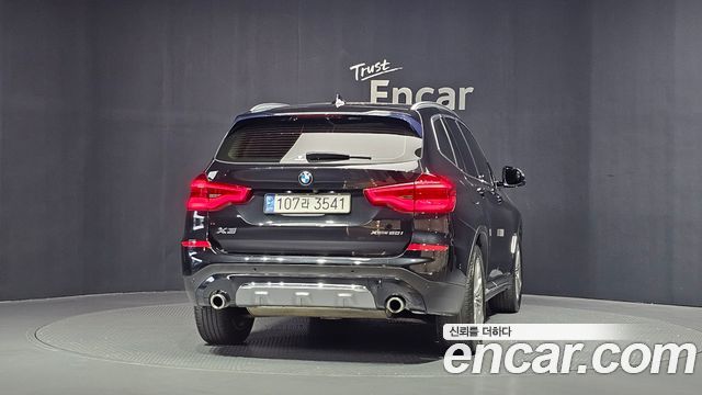 BMW X3 xDrive 20i Luxury — пробег 102 267 км
