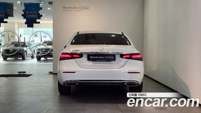 Mercedes-Benz E-Class из Кореи Encar