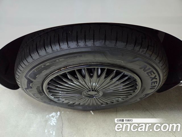 Hyundai Staria Cargo 3-Seater Smart — пробег 75 329 км