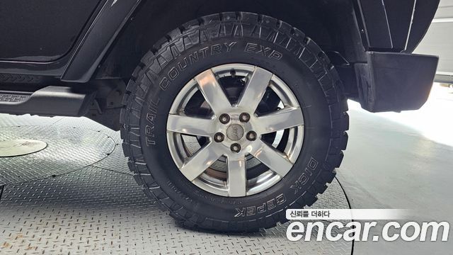 Jeep Wrangler 2.8 Diesel Sahara 4Door — пробег 121 736 км