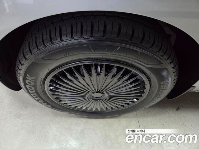 Hyundai Staria Cargo 5-Seater Smart — пробег 39 752 км
