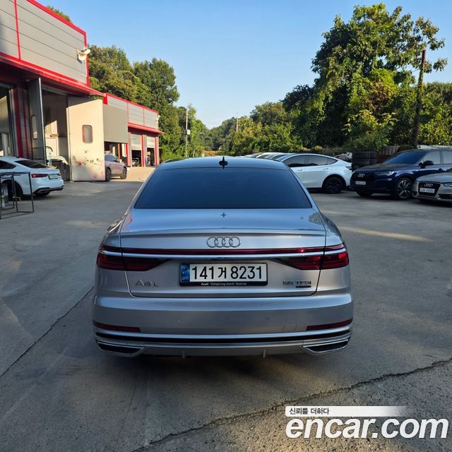 Audi A8 55 TFSI Quattro LWB — пробег 110 397 км