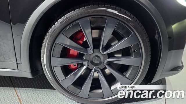 Tesla Model X Plaid — пробег 139 247 км
