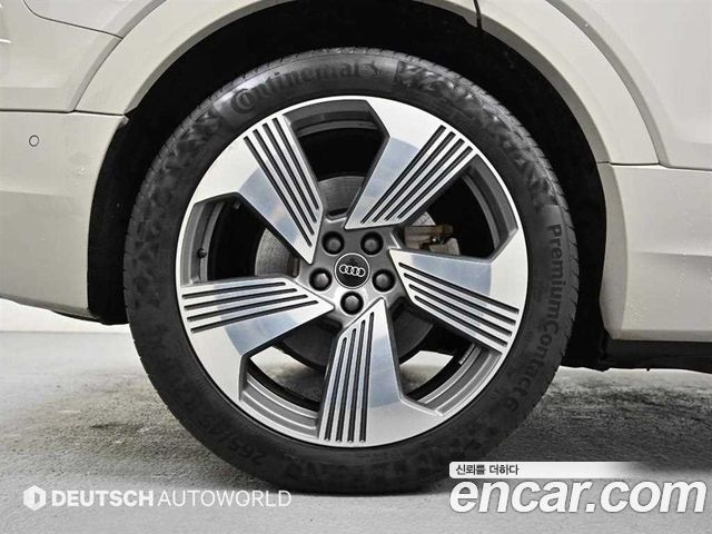 Audi e-tron 55 Quattro Sportback — пробег 48 867 км