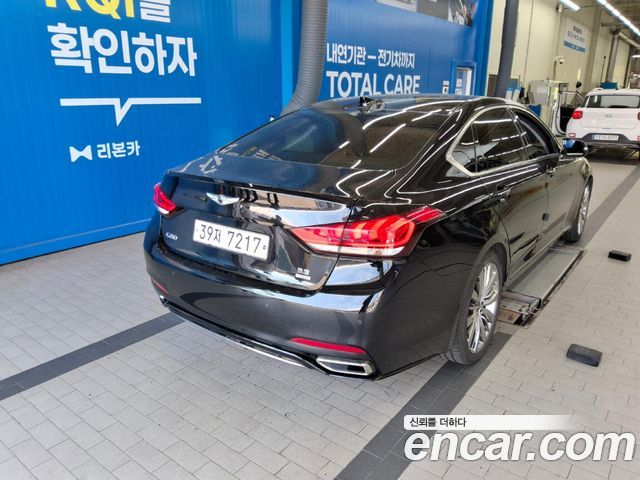 Genesis G80 3.3 GDI AWD Premium Luxury — пробег 83 600 км
