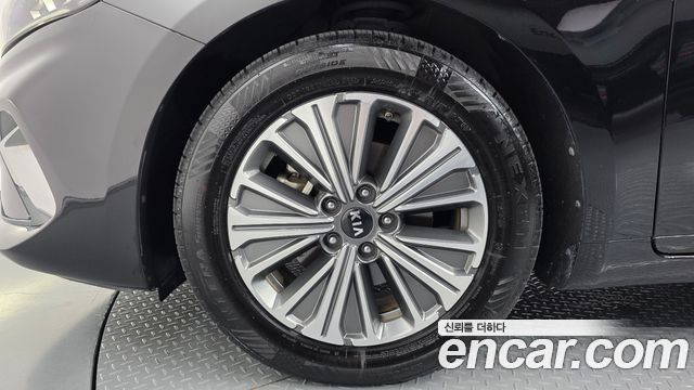 Kia K7 Signature — пробег 144 072 км