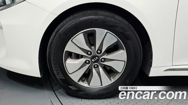 Kia K5 Noblesse — пробег 133 630 км