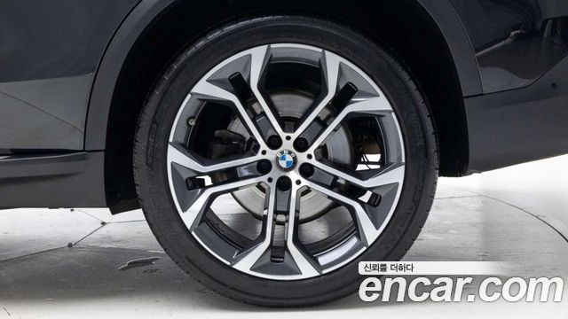 BMW X5 xDrive 40i xLine — пробег 75 300 км
