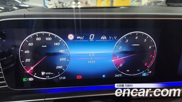 Mercedes-Benz GLS-Class GLS450 4MATIC — пробег 4 454 км