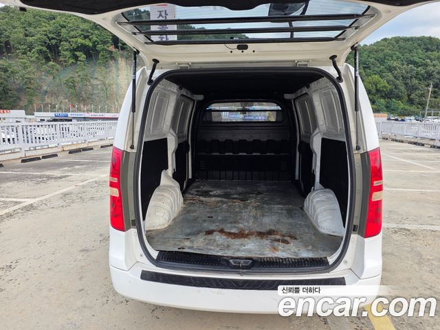 Hyundai Starex 3-Seater VAN CVX Deluxe — пробег 162 000 км