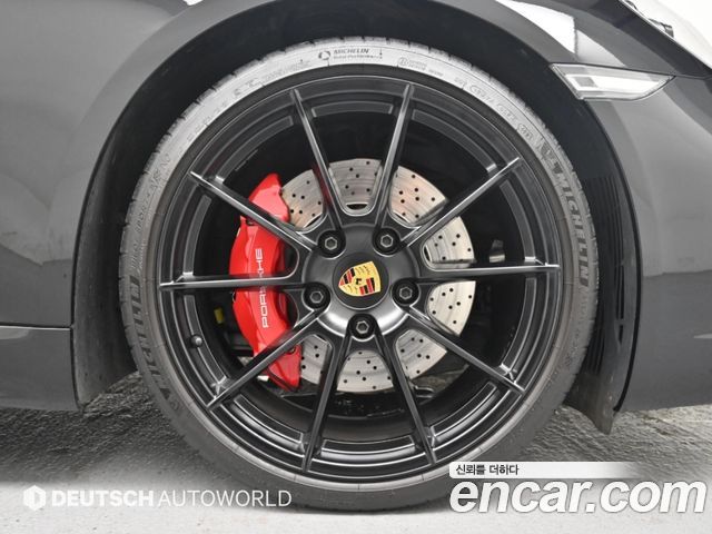 Porsche 718 4.0 GTS — пробег 28 611 км