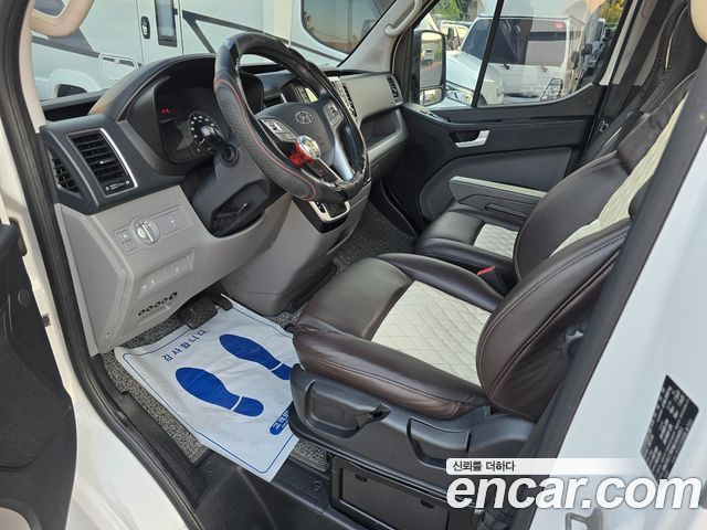 Hyundai Solati 15-seater Luxury — пробег 107 104 км