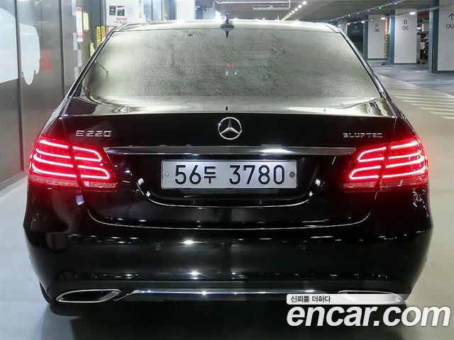 Mercedes-Benz E-Class E220 Bluetec Avantgarde — пробег 93 933 км — фото 5 из 5