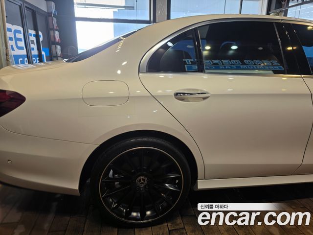 Mercedes-Benz E-Class E350 4MATIC AMG Line — пробег 89 950 км — фото 5 из 5