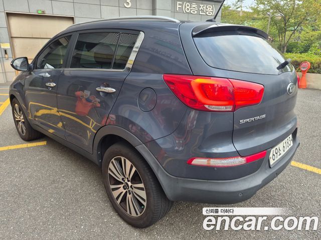 Kia Sportage Diesel 2WD Prestige — пробег 257 100 км — фото 5 из 5