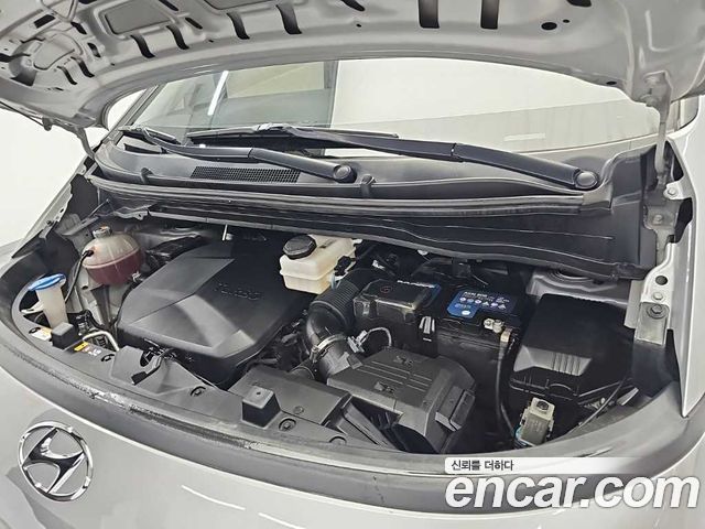 Hyundai Staria из Кореи Encar