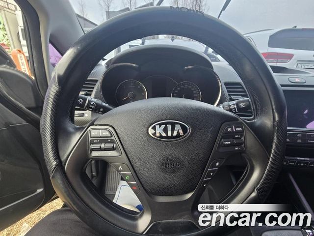 Kia K3 из Кореи Encar