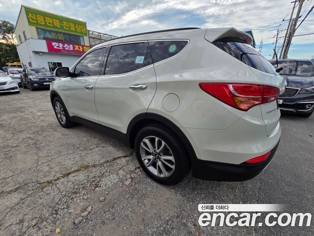 Hyundai Santafe Diesel(e-VGT) 2.0 2WD Premium — пробег 143 000 км — фото 5 из 5