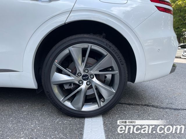 Genesis GV70 из Кореи Encar