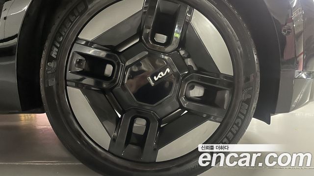 Kia EV9 из Кореи Encar