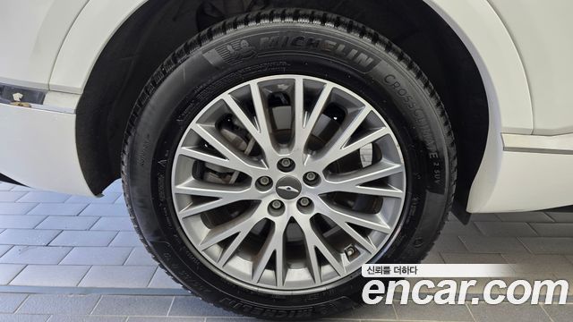 Genesis GV80 из Кореи Encar