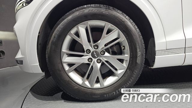 Genesis GV70 из Кореи Encar