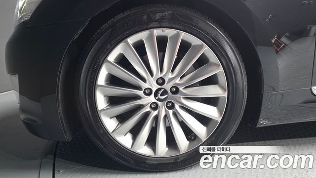 Hyundai Equus из Кореи Encar