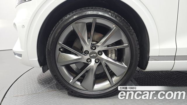 Genesis GV70 из Кореи Encar