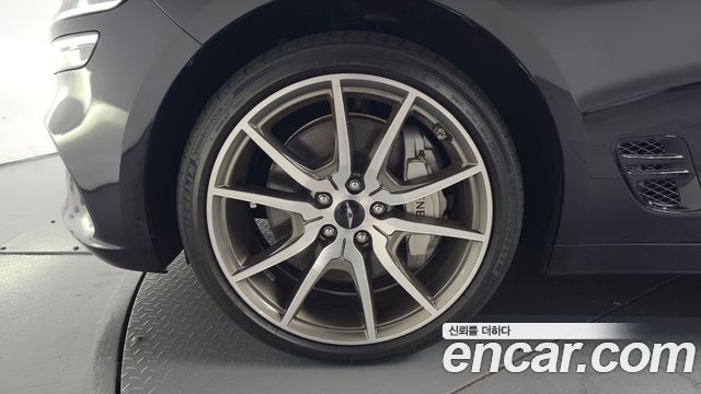 Genesis G70 из Кореи Encar
