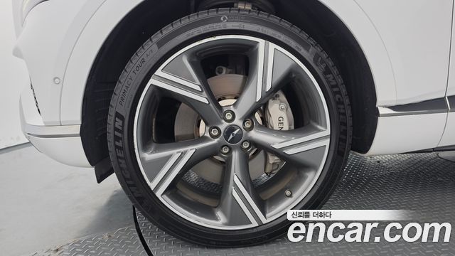 Genesis GV80 из Кореи Encar