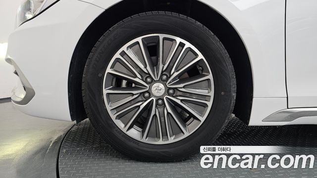 Hyundai Grandeur Exclusive — пробег 67 751 км — фото 5 из 5