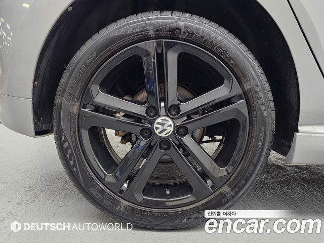 Volkswagen Polo из Кореи Encar