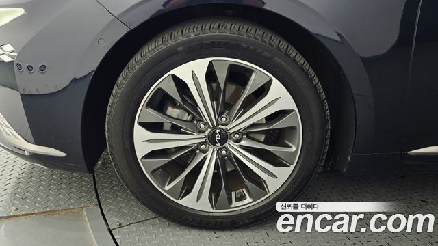 Kia K8 Signature — пробег 75 228 км — фото 5 из 5