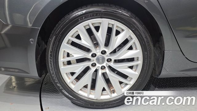 Audi A7 из Кореи Encar