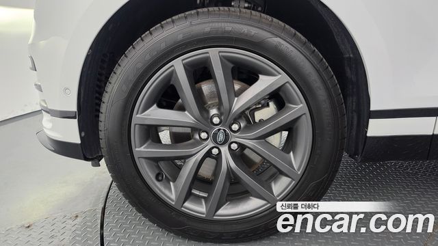 Land Rover Range Rover Velar из Кореи Encar