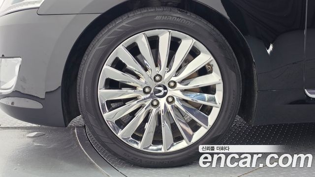 Hyundai Equus из Кореи Encar