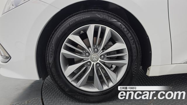 Hyundai Grandeur из Кореи Encar