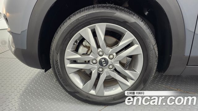 Kia Seltos из Кореи Encar